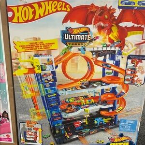 Hot Wheels Dragon Garage Playset with Orange and Blue Tracks